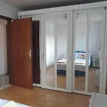 Orebic Bnb Homestay