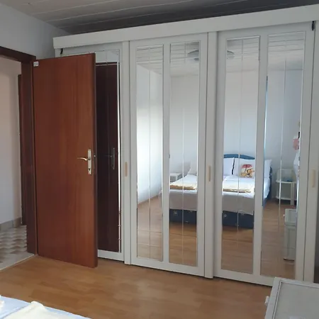 Orebic Bnb Homestay